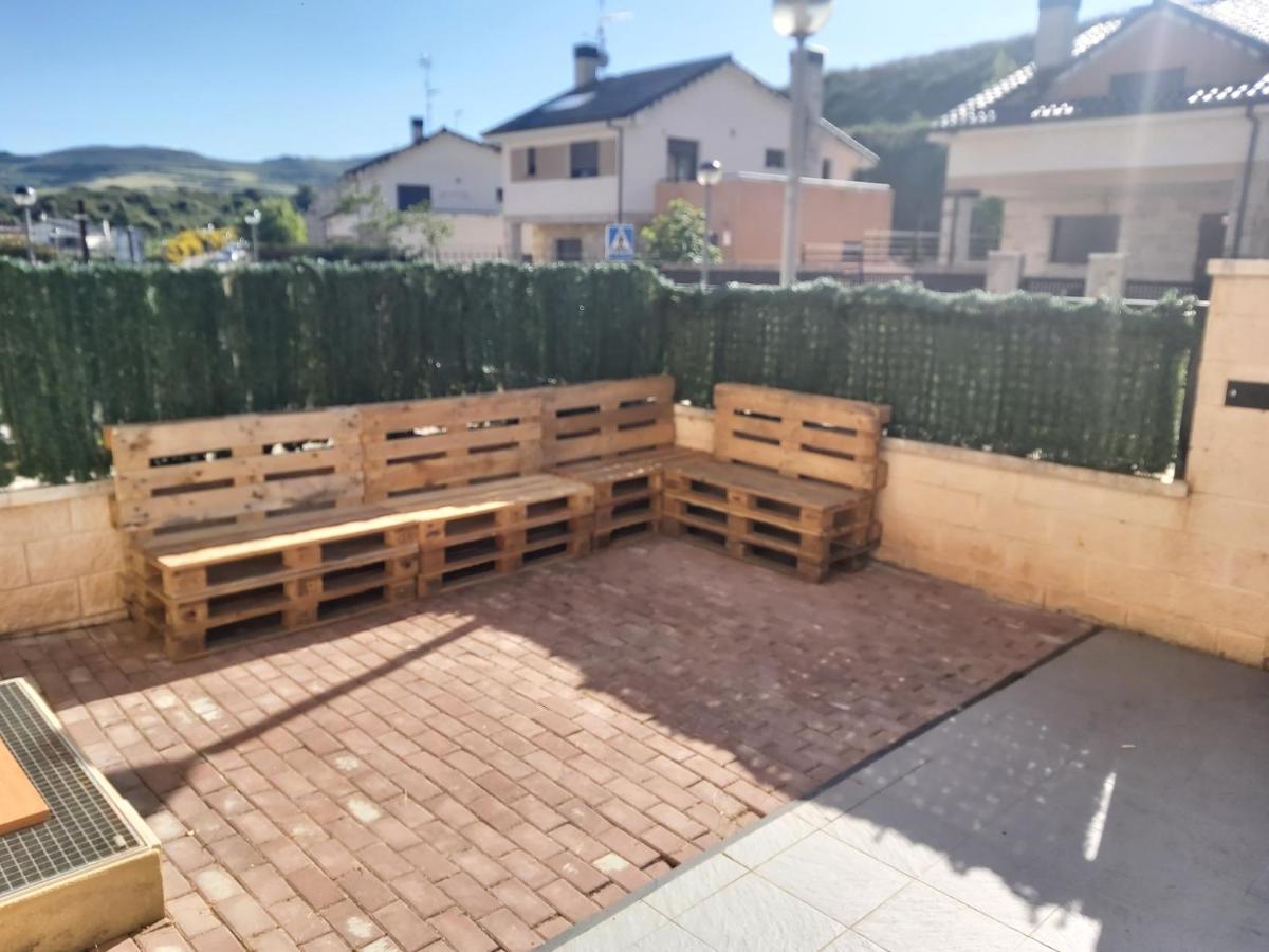 Chalet El Mirador Del Valle Barbacoa By Apartamentos Logrono Nalda Eksteriør bilde