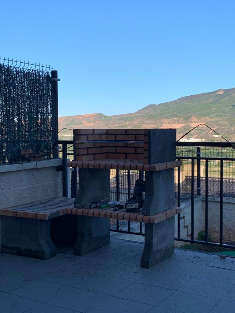 Chalet El Mirador Del Valle Barbacoa By Apartamentos Logrono Nalda Eksteriør bilde
